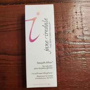 Smooth affair for oily skin